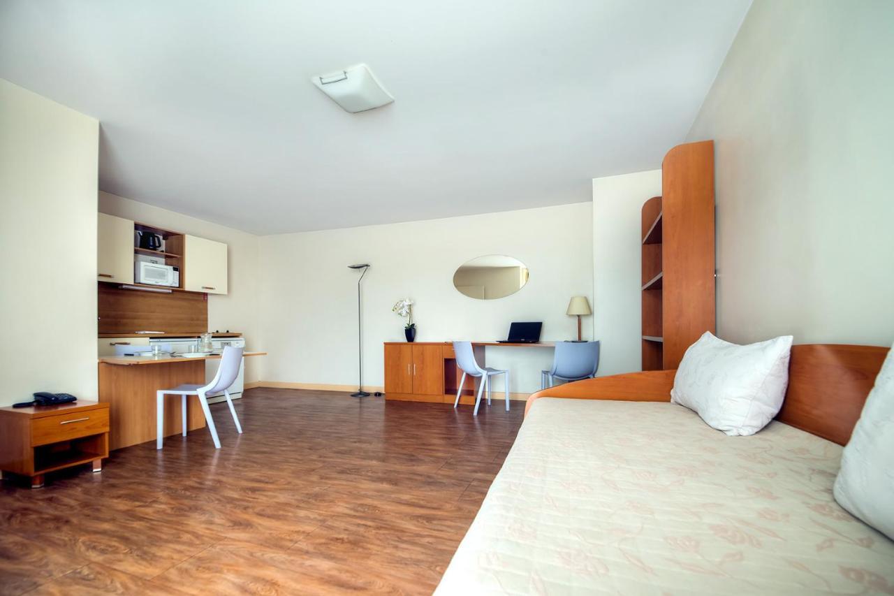 Comfort Aparthotel Saint-Nazaire Les Portes De L Ocean ภายนอก รูปภาพ